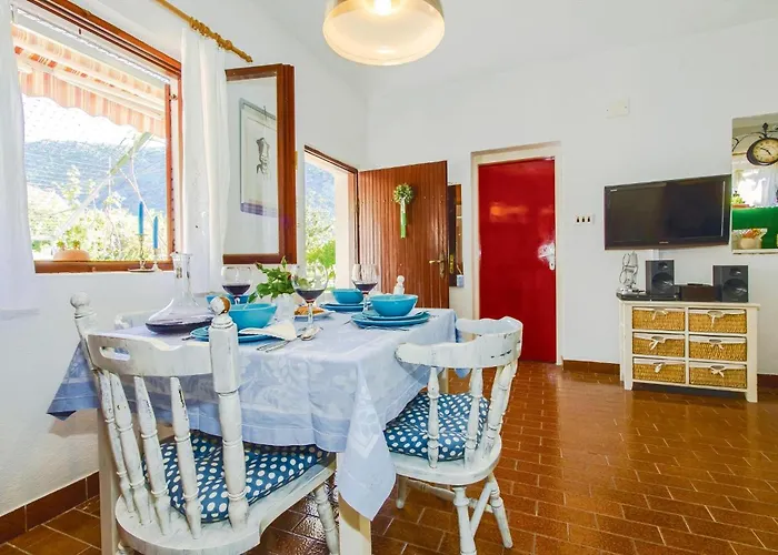 In Zrnovnica Сasa de vacaciones Žrnovnica