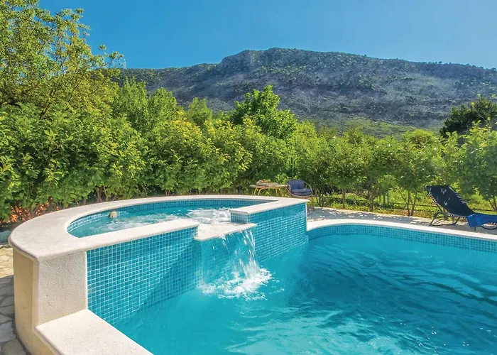 In Zrnovnica * Žrnovnica